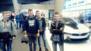 Uczestnicy projektu Erasmus+ w fabryce BMW 1