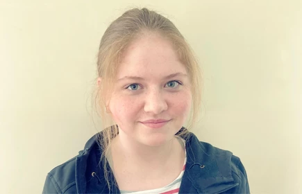 Na zdjęciu Aleksandra Marczewska, uczennica klasy II technikum.