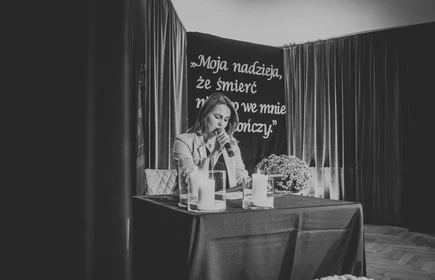 Na zdjęciu - dyrektor Centrum Kultury Gminy Łapanów - p. Wioletta Nawojowska.