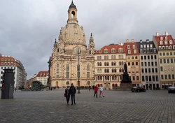 Uczestnicy Erasmusa+ we „Florencji nad Łabą” 16