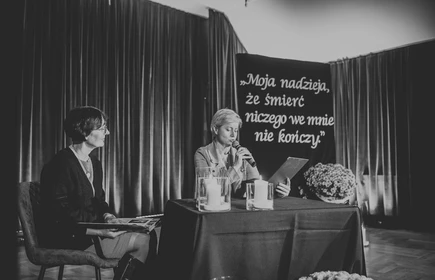 Na zdjęciu od lewej p. Sabina Zdebska i p. Celina Jacewicz.