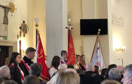 Obchody Narodowego Dnia Pamięci Żołnierzy Wyklętych w Bochni - Msza św. w Kościółku Szkolnym w Bochni. 