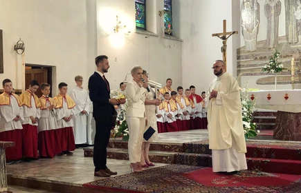 Msza święta w Kościele pw. Redemptor Hominis w Łapanowie, pożegnanie Ks. Sławomira Chwałka.
